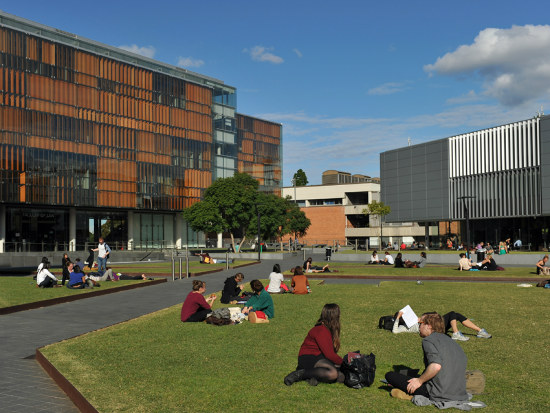 11_Pick the right uni course_ students told